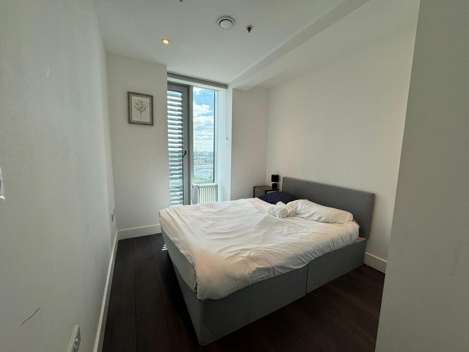 Cozy One Bedroom Flat 20 Mins Central London Bp142 Dış mekan fotoğraf