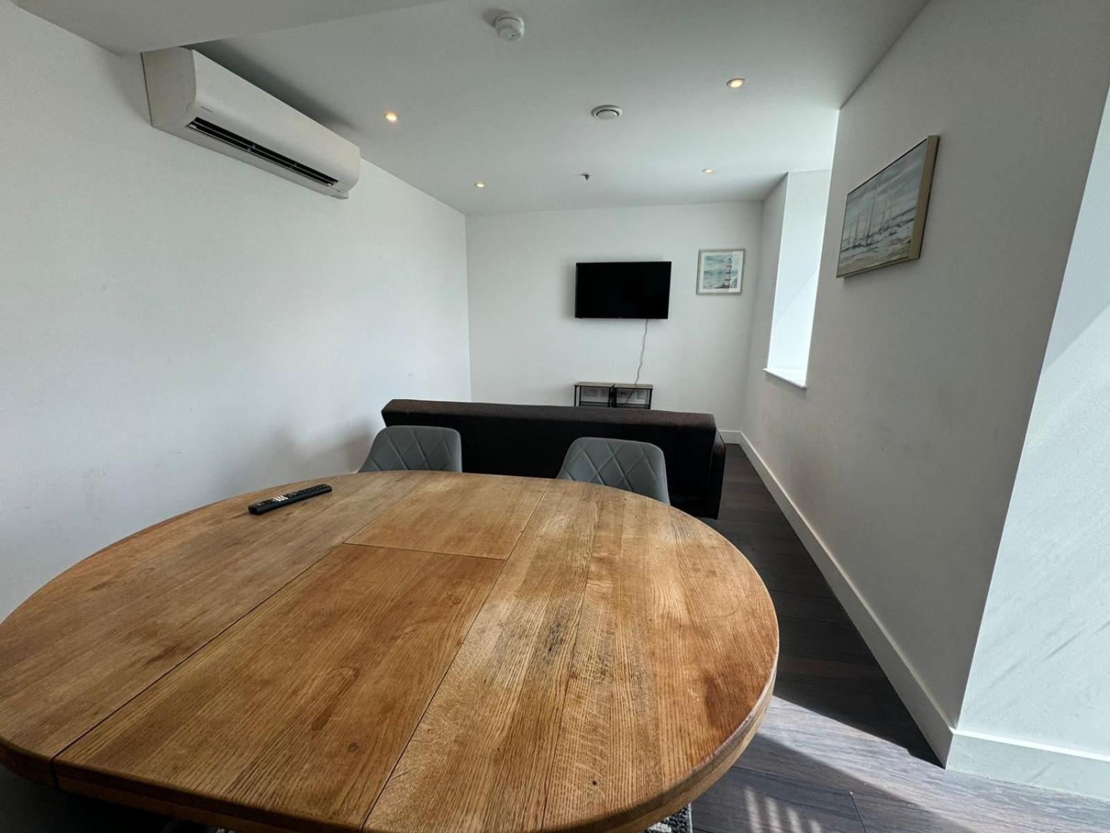 Cozy One Bedroom Flat 20 Mins Central London Bp142 Dış mekan fotoğraf